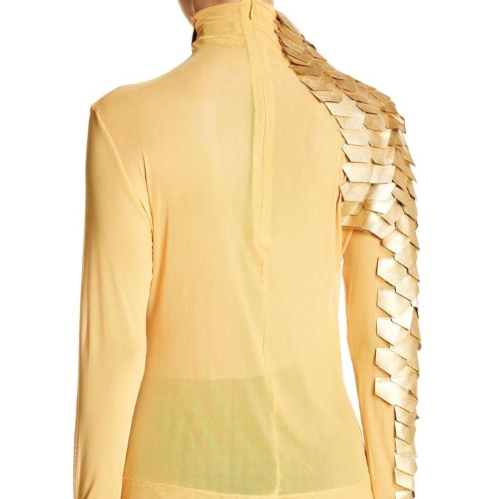 Gracia Faux Leather Detail Sleeve Top